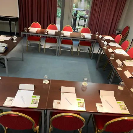 Hotel Montmartre By Ihg 4*